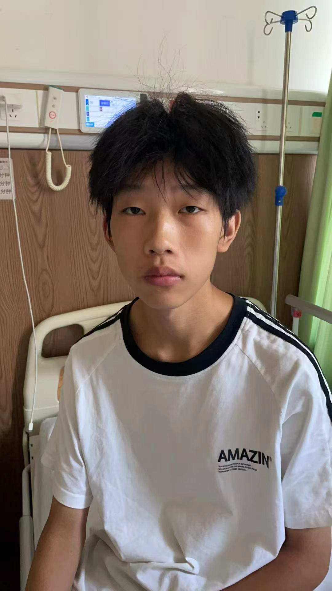 Portrait of Tu, a secondary school student supported by Heart to Heart